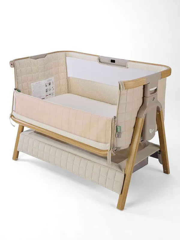 Приставная колыбель Tutti Bambini CoZee Sense c колесами Дуб / Песок (Toasted Oak / Sand)