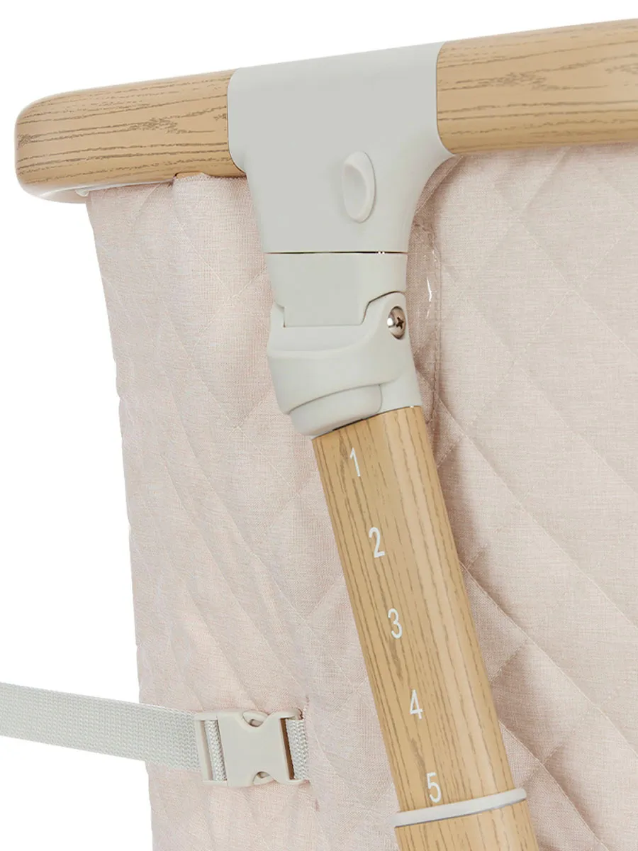 Кроватка Carrello Prima+ 79×50 см с электронным укачиванием, бежевый (Honey Beige)